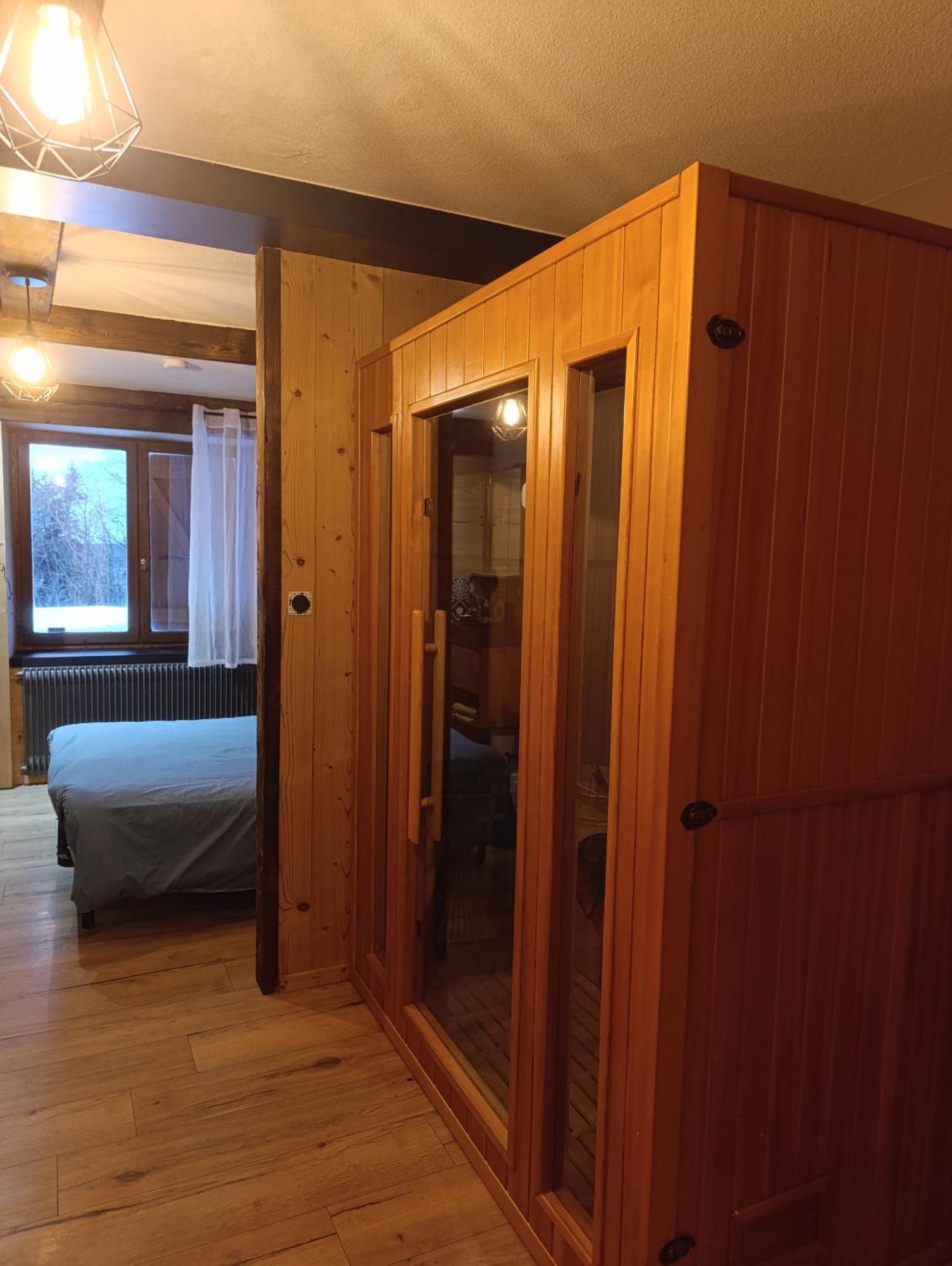 Chambre Les Etoiles De Bevy Septmoncel-Les-Molunes Szoba fotó